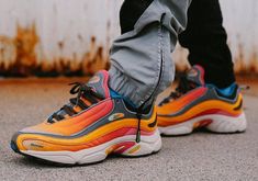 BODEGA X REEBOK DMX DAYTONA * * -SHANGHAI PARK Available in stock ✨✨✨ Size 40-45 _________ To order 📲: Send a DM @blackartstores Whatsapp and helpline: +2348188488306  Standard worldwide delivery!!🌐 🌐  showcasebarbers  shoesforsale  disco  onlinestore  follow4followback  followers  photooftheday  on  onlineshopping  instafashion  shop  outfit  explorepage  cute  beautiful  styleblogger  viral Blackartstores Buy Sneakers, Hypebeast Wallpaper, Best Running Shoes, Street Culture, New Sneakers, Sneak Peek, Puma Sneaker, Shanghai