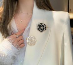 Pearl Camellia Brooch Camellia Flower, Women's Jewelry Sets, Earrings Women, White Jewelry, Business Suit, Rings Necklaces, Black Pearl, Flower Brooch, Stylish Women