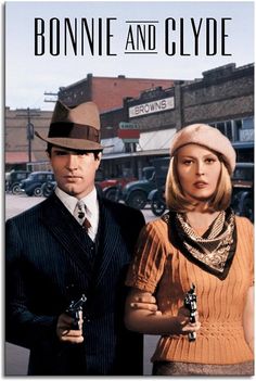 Bonnie and Clyde, 1967. Biographical crime film. Bonnie And Clyde Movie, Bonnie And Clyde Costume, Bonnie And Clyde Halloween, Bonnie And Clyde 1967, Bonnie And Clyde Halloween Costume, Bonnie Parker, Halloween Parejas, Bonnie And Clyde, Warren Beatty