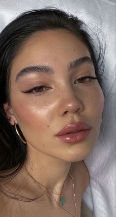 No Make Up Make Up Look, Maquillage On Fleek, Smink Inspiration, Ethereal Makeup, Dope Makeup, Makeup Hacks, Glowing Makeup, Clean Makeup, Makeup Pictures