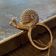 Fruit Salad Pav Snail Ring By Kate Spade Size Seven (7). Kate Spade Elegant Gold Ring, Elegant Kate Spade Gold Rings, Snail Ring, Cheese Ring, Kate Spade Minnie Mouse, Horseshoe Ring, Elephant Ring, Daisy Ring, Bow Ring