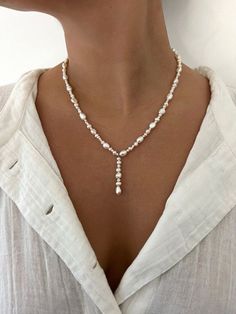 Pearl Necklace Diy, Homemade Necklaces, Pearl Drop Necklace, Silver Pearl Necklace