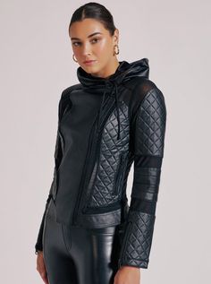 Venus In Aries, Motorbike Jackets, Jacket Outfit Women, Motorcycle Gear, Climate Control, Leather Outfit, Diamond Quilt, Range Of Motion, Quilted Leather