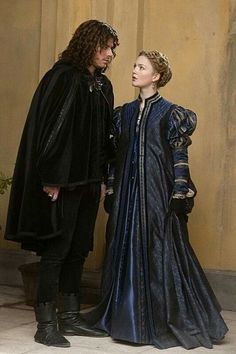 Borgias Costumes, Francois Arnaud, Cesare Borgia, The Borgia, Holliday Grainger, Lucrezia Borgia, Blue Costumes, The Borgias, Medieval Clothing