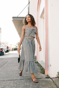 Bambi Tiered Midi Skirt - Black Gingham Cheap Gingham Skirt For Spring, Black And White Plaid Midi Skirt, Thrift Bundle, Picnic Style, Clothes For Work, Midi Skirt Black, Black Tie Wedding Guests, White Dress Shoes, Gingham Skirt