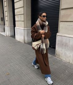 Brown Trench Coat Outfit, Brown Winter Coat, Trench Coat Fall, Trench Beige