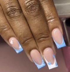 Blue French Tip Nails Short With Design, Nails Blue And White French, Blue Tip Nails French Manicures, Blue And White Nails Short, Blue And White French Tip Nails, Short Blue Acrylic Nails, Blue Acrylic Nails, Colored Acrylic Nails, French Tip Acrylic Nails