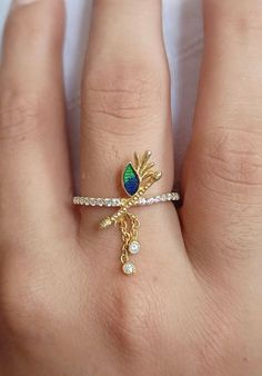 Krishna Ring Design, Krishna Ring, Krishna Jewellery, Couple Ring Design, Pretty Jewelry Necklaces, Fancy Jewellery Designs, Gold Rings Fashion, Gold Ring Designs, Radhe Radhe