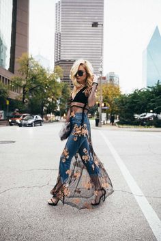 Embroidered Black Sheer Maxi Dress Chique Outfit, Boho Mode, Outfit Trends, Inspiration Mode, Looks Style, Street Styles, Outfits Casuales