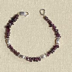 Almandine Garnet, School Clothes, Garnet Jewelry, Wine Color, Silver Bead, Wine Colored, Beads Bracelet, Silver Beads, Garnet