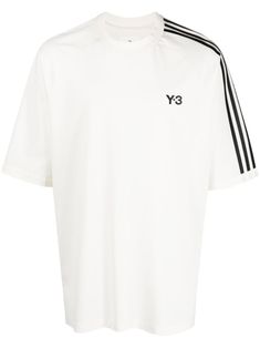 white/black cotton logo print at the chest side stripe detailing round neck short sleeves straight hem When buying this unisex item, keep in mind that it is graded in standard men's sizing. Men Adidas, 3 Logo, Latest Fashion Design, Style Upgrade, Dolce E Gabbana, Cut Tshirt, Cotton Logo, Cotton Hoodie, Side Stripe