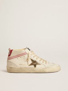 Bio-based Mid Star LTD with gold leather star and pink flash | Golden Goose Rosa Golden, Golden Goose Mid Star, Golden Goose Mid, The Golden Goose, Golden Family, Back To School Shoes, Preppy Shoes, Lace Jewelry, Old Rose