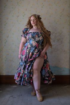 The Puck Foxglove Dress Diane Sanchez, Fat Models, Curvy Boho, Cottagecore Dresses, Corset Lacing, Orange Blossom Honey, Silk Dressing Gown, Corset Skirt, Dress With Puff Sleeves