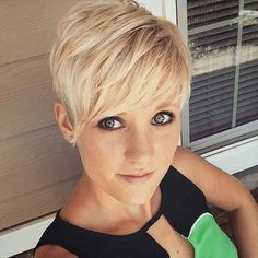 Chic Short Haircuts, Haircut Styles For Women, Pixie Cut Styles, Popular Short Hairstyles, Latest Short Haircuts, Latest Short Hairstyles, Popular Haircuts