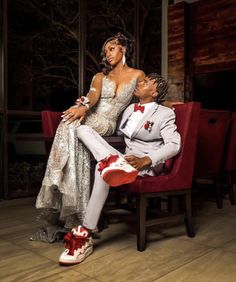 Prom Proposal Black Couples, Prom Ideas Black Couples Red, Black And Red Prom Couple Black People, Prom Date Poses Black, Best Friend Prom Pictures Black, Graduation Suit, Prom Date