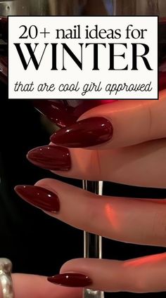 Winter Nails Engagement, Winter Nails French Tip Elegant, December Nails Classy, Short Almond Nails Winter Colors, Short Nails Color Ideas Winter, Nail Holiday Ideas, Winter 2024 Nail Ideas, December Nails Oval, Dip Manicure Ideas Winter