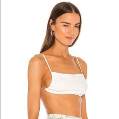 Nwt Retails $ 75 Cropped Tops For Poolside, Fitted Tops For Brunch During Beach Season, Casual Cropped Top For Poolside, Ruched Top, Off White Color, White Color, Color White, Off White, Womens Tops