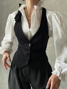 Women Corset Outfits, Corset Under Blazer, Fancy Vest Outfits, Corset Vest Outfit, Colure Pallet, Dress With Waistcoat, Riddler Halloween, Outfits With Vests, Suit Vest Women