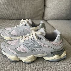 New Balance 9060 Size 8.5 Worn 5 Times Still Brand New New Balance Sneakers With Air Cushioning, New Balance Gray, New Balance 9060, Birthday Ideas For Her, Shoes New Balance, Uniqlo Bags, Black Y2k, Adidas Track Suit, New Balance 574