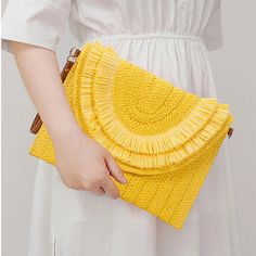 SPECIFICATIONSBrand Name: YogodlnsHandbags Type: Shoulder BagsTypes of bags: Shoulder & HandbagsMain Material: StrawLining Material: PolyesterShape: Casual TotePlace Of Origin: SHAN DONG ProvincePlace Of Origin: SHAN DONG ProvinceOrigin: Mainland ChinaCN: GuangdongHardness: SOFTPattern Type: KnittingInterior: Cell Phone PocketDecoration: NONEExterior: NONEOccasion: VersatileClosure Type: zipperGender: WOMENStyle: BohemianNumber of Handles/Straps: SingleStraw Bag: Bohemia Large Capacity Straw BagBeach Bag: Rattan Handmade Beach BagTotes: Handmade Woven TotesHandbag: Summer Beach HandbagChoice: yessemi_Choice: yes Straw Crossbody Bag, Straw Weaving, Leather Travel Wallet, Clutch Bag Wedding, Straw Clutch, Woven Handbags, Envelope Wallet, Straw Bags, Handmade Bag