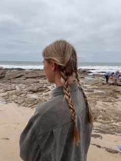 Two Plaits Hairstyles, Granola Hairstyles, Beach Hair Aesthetic, Natural Beach Hair, Summer Hair Aesthetic, Granola Girl Hair, Plait Hairstyles, Plait Hair, Stronger Hair