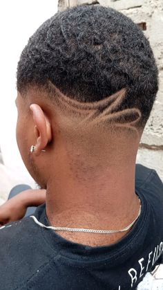 Curly Scene Hairstyles, Mid Fade, Lil Skies, Taper Fade, Kids Hair Cuts, Sports Hairstyles, Japanese Hairstyle, Corte De Cabelo Masculino, Long Hair Styles Men