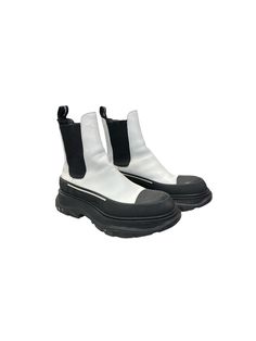 Brand: ALEXANDER MCQUEEN Style: BOOTS HIKING Color: WHITE BLACK Other Info: As Is ..SZ 40.5 SKU: 158-15828-113551 CONDITION: GENTLY USED White Ankle-high Platform Boots For Streetwear, White Winter Platform Boots For Streetwear, White Platform Boots For Streetwear In Winter, White Platform Boots For Winter Streetwear, White Platform Boots With Lug Sole For Streetwear, White Lug Sole Boots For Streetwear, White Leather Sole Winter Boots, White High Ankle Boots With Lug Sole, White Leather Sole Boots For Winter