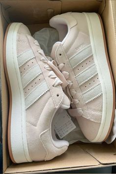 Cute Shoes Coquette, Shoes Adidas Campus, Pink Campus Adidas, Pink Adidas Campus 00s, Pink Campus 00s Outfit, Pink Adidas Campus, Adidas Campus Pink, Outfits With Pink Shoes