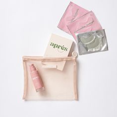 Balance Kit - Après Beauty Goodie Bag Aesthetic, Makeup Bag Photography, Bag Spill, Cute Skincare, Makeup Packaging, Creative Advertising Photography, Amenity Kits, House Products, Skincare Samples