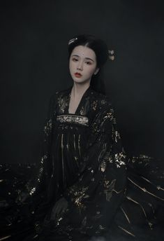 Traditional Modern, Asian Outfits, Chinese Dress, Art Photography, Victorian Dress, Follow Me