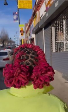 Salon: https://www.instagram.com/noiressencesalon1741/ Locs Hairstyles Petals, Loc Petals On Short Locs, Petal Bun Loc Styles, Bun Loc Styles For Women, Petal Bun Locs, Loc Petal Styles, Pink Locs, Black Locs, Loc Colors