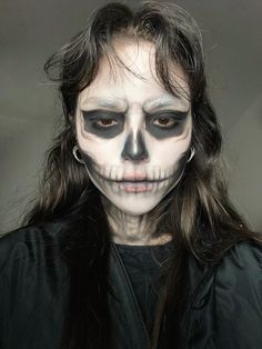 skull makeup tate langdon ghost cod cosplay costume halloween Skull Makeup Tate, Tate Halloween Makeup, Halloween Makeup Tate Langdon, Halloween Skull Costume, Halloween 2024 Makeup, Ghost Cod Halloween Costume, Skull Outfits Halloween, Tate Langdon Makeup Tutorial, Ghost Make Up