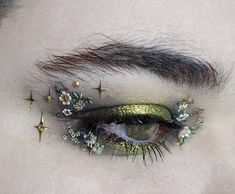 Funky Makeup, Cute Eye Makeup, Oh My Goddess, Swag Makeup, Eye Makeup Art, Fantasy Makeup