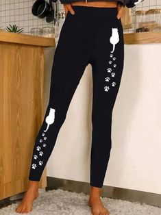 Buy Inexpensive Leggings at Zolucky online store, SPU: 294LLE89FE74, Color: Black, Pattern:Animal, Elasticity:No Elasticity. Cat Leggings, Mid Waist Pants, Casual Leggings, Casual Bottoms, Vintage Jerseys, Activewear Fashion, Leggings Casual, Stretch Leggings, Floral Leggings