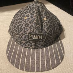 Pamoa New York Leopard Print Baseball Cap - Grey And Black #959 New Without Tags Please Look At The Pictures The Pictures Are Not Professional Pictures Please See Listed Pictures For Full Details. Sold As Is. Comes As Is With What You See Pictures. What You See In The Picture Is What You Will Get. Reasonable Offers Are Always Welcome! Bundle And Save On Shipping. All Items Will Be Shipped Out Within 1 Business Day After Payment Is Cleared Between Monday To Friday. We Do Not Ship During Weekend A Trendy Gray Baseball Cap For Streetwear, Casual Gray Snapback Hat For Streetwear, Gray Casual Snapback Hat With Flat Brim, Casual Gray Hat For Streetwear, Casual Gray Snapback Hat With Visor, Casual Gray Visor Snapback Hat, Trendy Gray Hat For Streetwear, Casual Gray Baseball Cap With Flat Bill, Casual Gray Baseball Cap With Visor