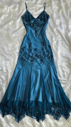 Elegant V Neck Prom Dress Fashion Formal Dress fg4532 – formalgowns V Neck Prom Dress, Vintage Party Dress, Beading Embroidery, Fashion Formal, Vintage Party Dresses, Embroidery Vintage, Gaun Fashion, V Neck Prom Dresses