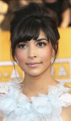 Hannah Simone, Twists Hairstyles, French Twists, Haircut Inspiration, Super Hair, Girl Haircuts