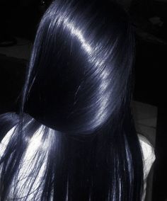 Dark Blue Long Hair, Dark Blue Black Hair Color, Blue Hair Color Aesthetic, Black Blue Hair Color Dark, Sapphire Black Hair, Blue Black Hair Aesthetic, Black Sapphire Hair, Dark Blue Hair Aesthetic, Dark Blue Black Hair