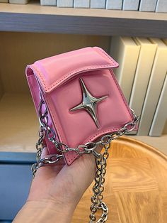 Rosa chiclete Universitário,Elegante Collar  Couro PU Simples Bolsa quadrada Embellished Goth Outfit, Gothic Cross, Fancy Bags, Estilo Punk, Style Punk, Cross Bag, Types Of Bag, Small Purse, Chain Shoulder Bag