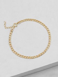 Dainty gold filled curb link chain bracelet. Measures 6" with a 1" extender. Links measure about 3mm Tarnish resistant Cuban Link Bracelet, Link Chain Bracelet, Rings Cool, Cuban Link, Gold Filled Jewelry, Gold Plated Jewelry, Jewelry Plate, Base Metal, Link Chain