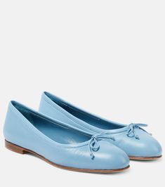 Manolo Blahnik Ballet Flats, Clothes Pieces, Blue Ballet Flats, Spring Sunglasses, Dressy Hats, Beautiful Wardrobe, Minimal Shoes, Flat Heels, Bridal Bag