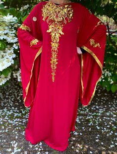 From my new 'Gold' collection; Worked really hard creating this beautiful Handmade womens Arabic/Iraqi hashmi/ thawb/kaftan/bisht/robe/gown/long evening wedding dress. One size, one of a kind! Red chiffon with golden luxury trims on details. (Solid red, don't mind the shadows of the trees on the pictures, pls) To wear to dinners, birthdays, henna parties, weddings, galas... anywhere glamours. For special occasions to brighten your & others day Follow me on my instagram: IraqArtByIman for more co Embroidery Arabic, Rouge Uni, Evening Wedding Dress, Evening Wedding Guest, Henna Party, Red Chiffon, Evening Dresses For Weddings, Evening Wedding, Solid Red