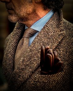 Style Anglais, Vintage Gentleman, Gentleman Aesthetic, Brown Tweed, Mens Boots Fashion, Stylish Mens Outfits