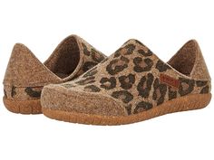 Taos Footwear Convertawool - Women's Shoes : Tan Leopard : Get the most from at-home comfort in the exquisitely crafted Täos Footwear Convertawool slipper. Slip on style in a moc toe and collapsible back. Removable footbed features arch and metatarsal support, covered in wool that is a natural and breathable. Textile upper and lining. Man-made insole and outsole. Made in Spain. Measurements: Weight: 9 oz Product measurements were taken using size 40 (US Women's 9-9.5), width M. Please note that Aging Beautifully, Taos, Perfect Shoes, Diy Fashion, Tao, Product Reviews, Stitch Fix, Fashion Boots, Birkenstock