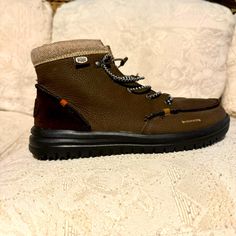 Nwob Hey Dude Bradley Boots Men Sz8m Brown Leather Elastic Lace-Up Casual Brown Low-top Boots With Cushioned Footbed, Brown Leather Walking Shoes For Hiking, Brown High-top Walking Shoes With Vibram Sole, Casual Leather Waterproof Boots, Medium Width, Casual Leather Waterproof Boots Medium Width, Casual Leather Waterproof Boots, Brown Leather Outdoor Shoes With Textured Sole, Brown High-top Walking Shoes With Removable Insole, Brown Leather Shoes With Textured Sole For Outdoor