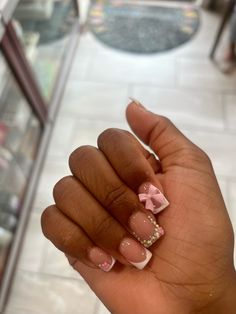 Nails 2024 Square Short, Short Nails Dark Skin, Cute Overlay Nails, Nails For Dark Skin, Neutral Nails Acrylic, Preppy Nails, Overlay Nails, Junk Nails, Short Square Nails