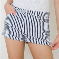 Never Worn, Navy And White Striped High Rise Denim Shorts From H&M Size 4 Create A Bundle With Other Listings For Big Deals! Up For Offers Always Trendy Striped Jean Shorts, Striped High-waisted Jean Shorts For Summer, Summer Striped High-waisted Jean Shorts, Striped Jean Shorts For Summer, Trendy Striped Short Jean Shorts, High Rise Striped Shorts For Summer, Casual Striped Denim Jean Shorts, White Denim Summer Bottoms, Blue Cotton Jean Shorts For Day Out