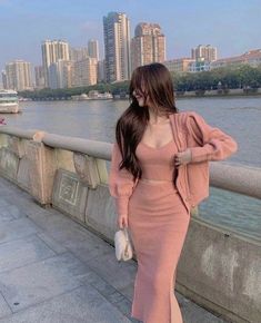 Korean Fashion Dress, Korean Girl Fashion, Ulzzang Fashion, Kpop Fashion Outfits, Edgy Outfits, Casual Style Outfits, Lookbook Outfits, Teen Fashion Outfits