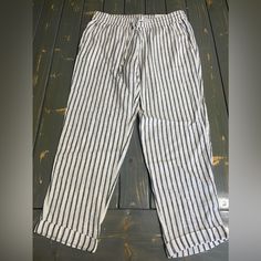 Brand New Pair Of Gap Black And White Striped Capris. Very Soft Material. Gap Summer Loungewear Pants, Chic Summer Bottoms From Gap, Summer Loungewear Pants From Gap, Summer Loungewear Pants By Gap, Casual Capris For Vacation, Casual Vacation Capris, Gap Summer Pants, Gap Summer Bottoms, Casual Gap Bottoms For Spring