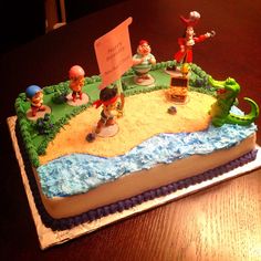 an image of a birthday cake that looks like it is made to look like the simpsons characters